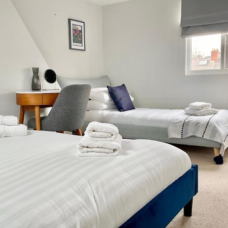 Woodvale Villa York Ngoại thất bức ảnh