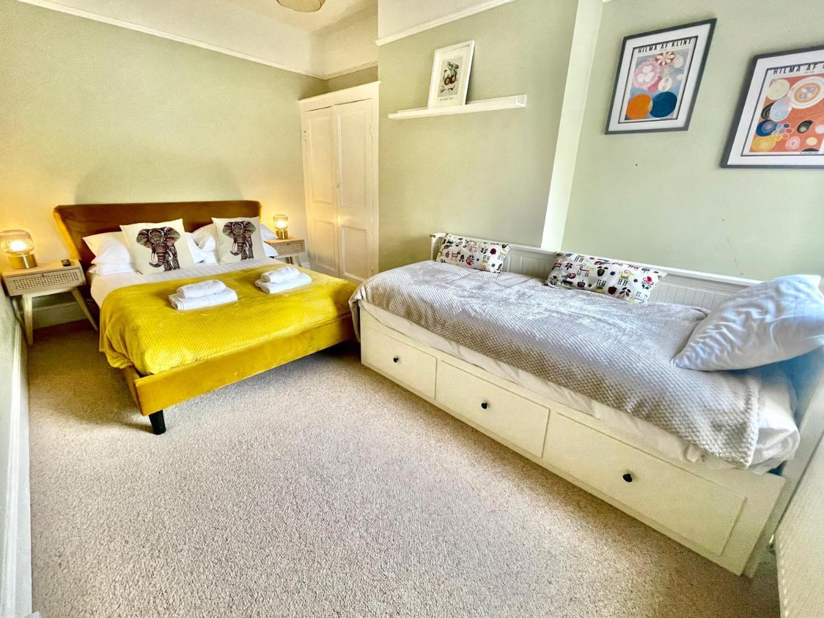 Woodvale Villa York Ngoại thất bức ảnh