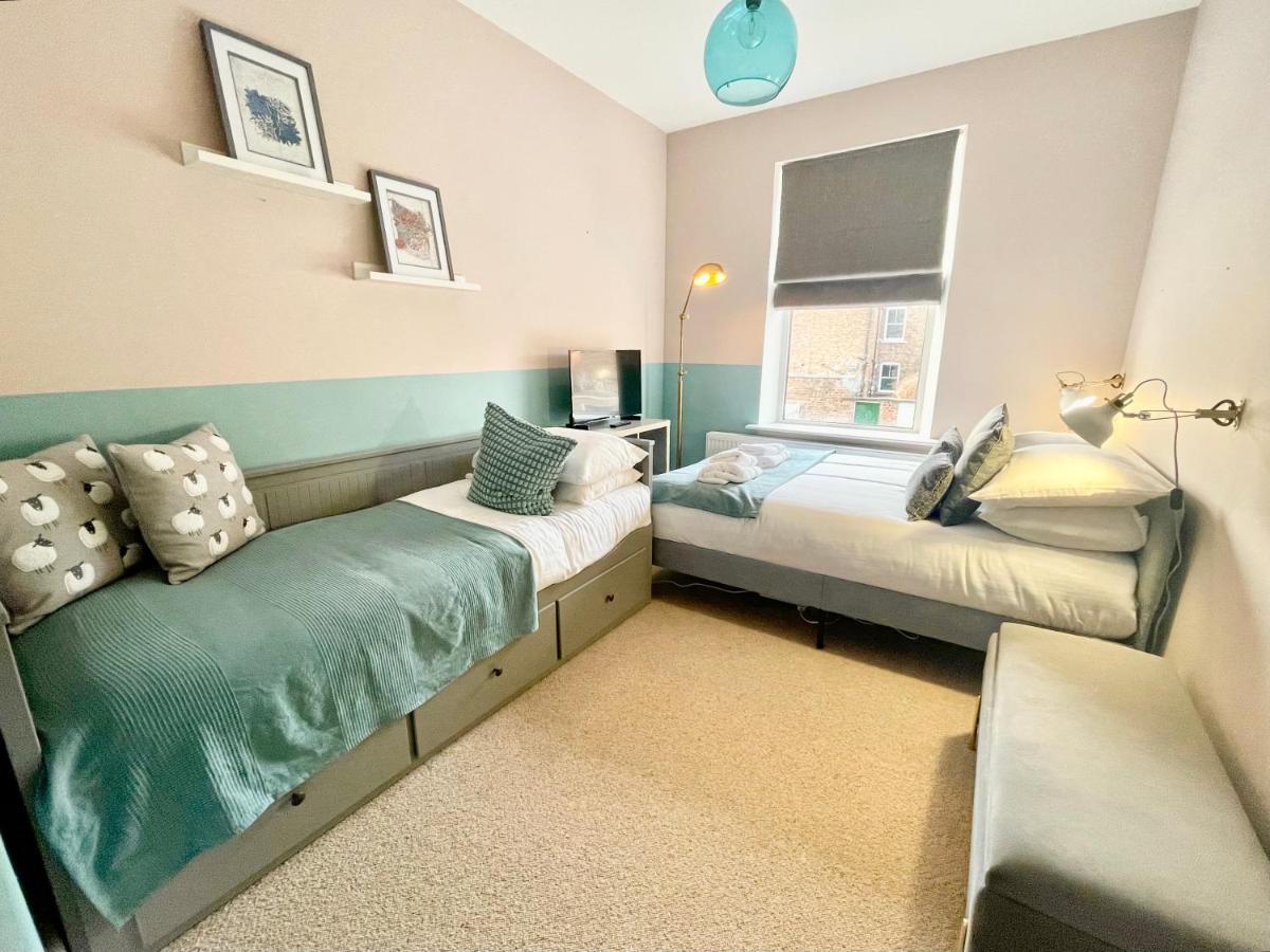 Woodvale Villa York Ngoại thất bức ảnh