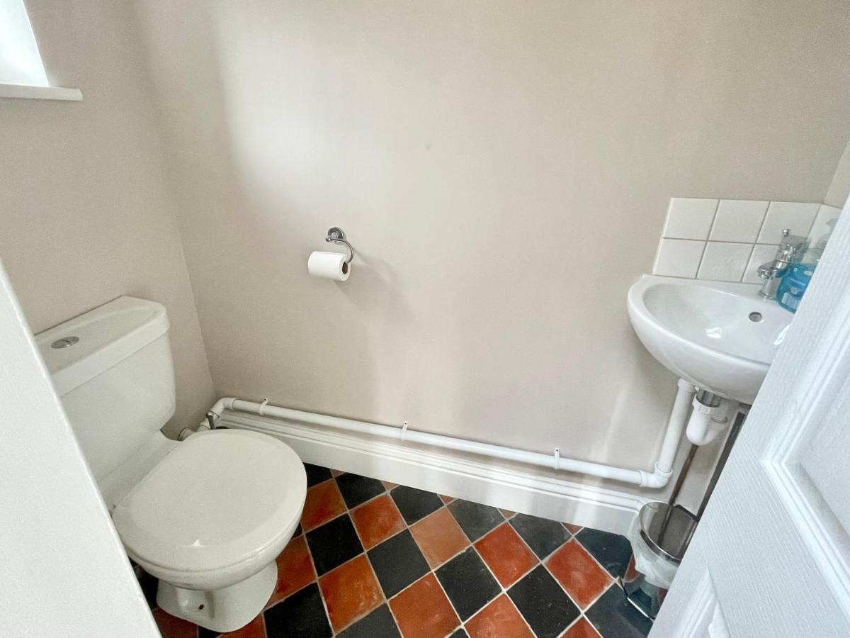 Woodvale Villa York Ngoại thất bức ảnh