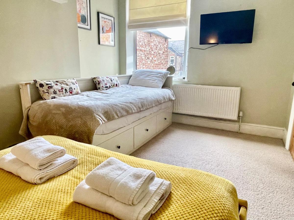 Woodvale Villa York Ngoại thất bức ảnh